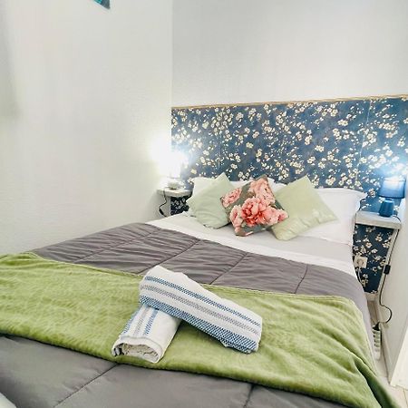 Joli Appartement Avec Piscine Sète Kültér fotó
