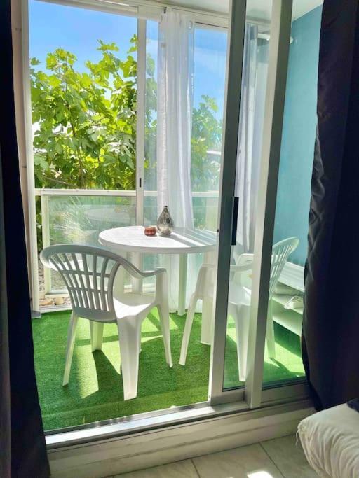 Joli Appartement Avec Piscine Sète Kültér fotó