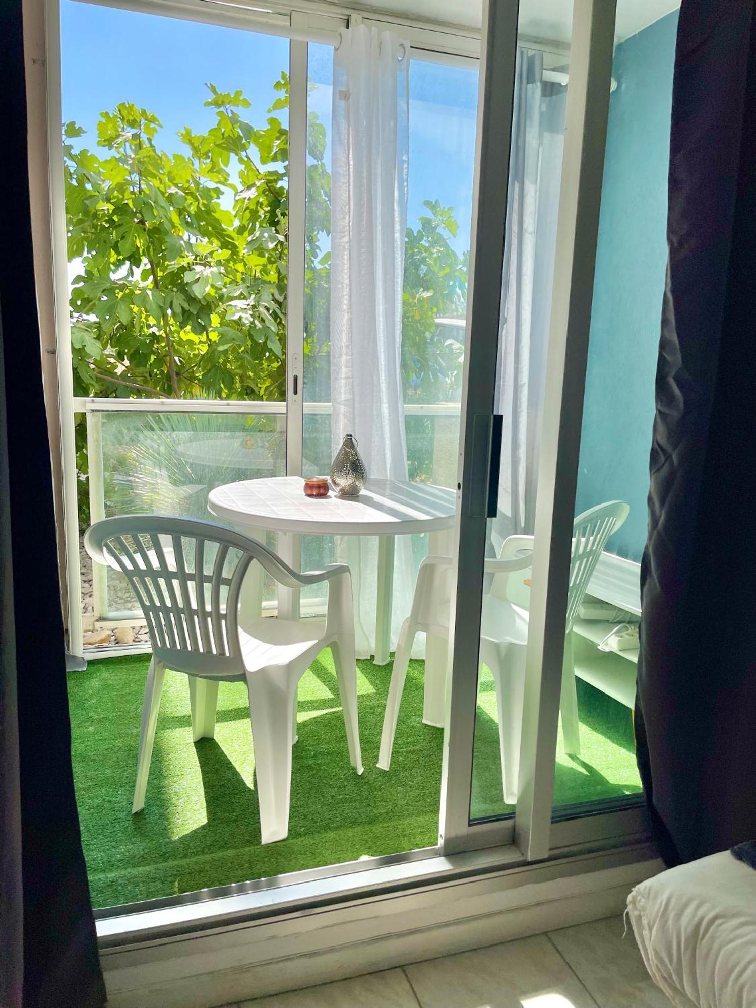 Joli Appartement Avec Piscine Sète Kültér fotó